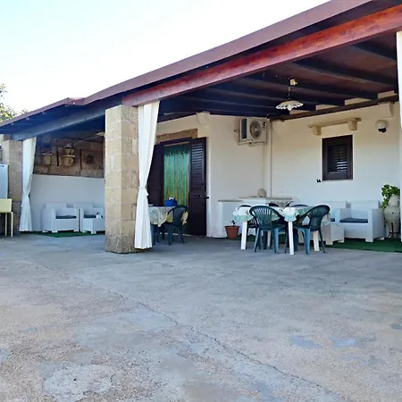 Holiday home Casa Bolano - Con Piscina E Giardino Privato Corsano (Apulia)